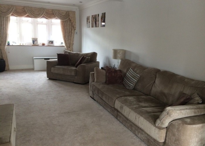 2. Livingroom