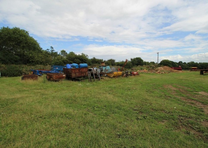 25. Field (Farmland)