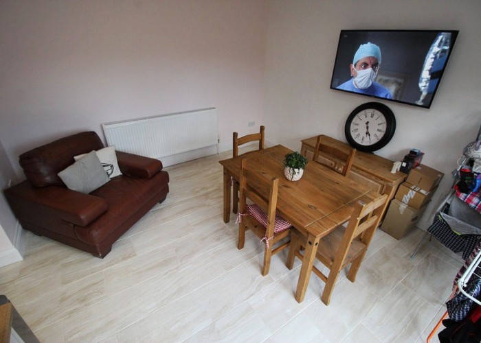 9. Diningroom