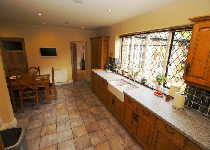 20. Kitchen (Wooden Units)