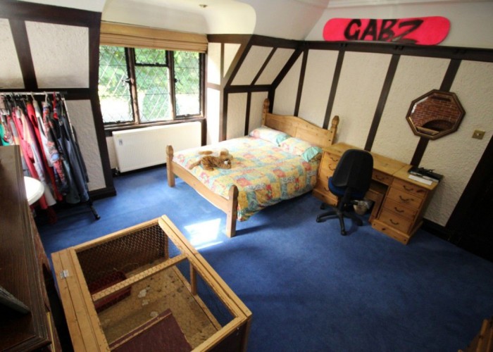 39. Bedroom (Double)
