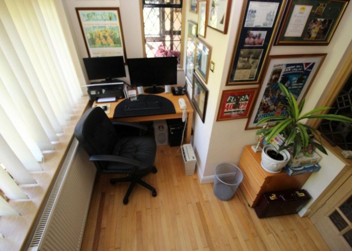 51. Home Office / Study