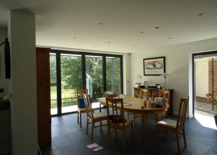 6. Diningroom