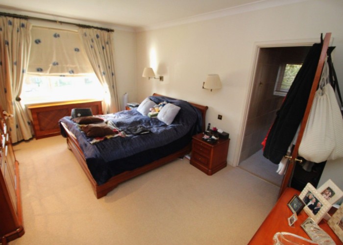 20. Bedroom (Double)