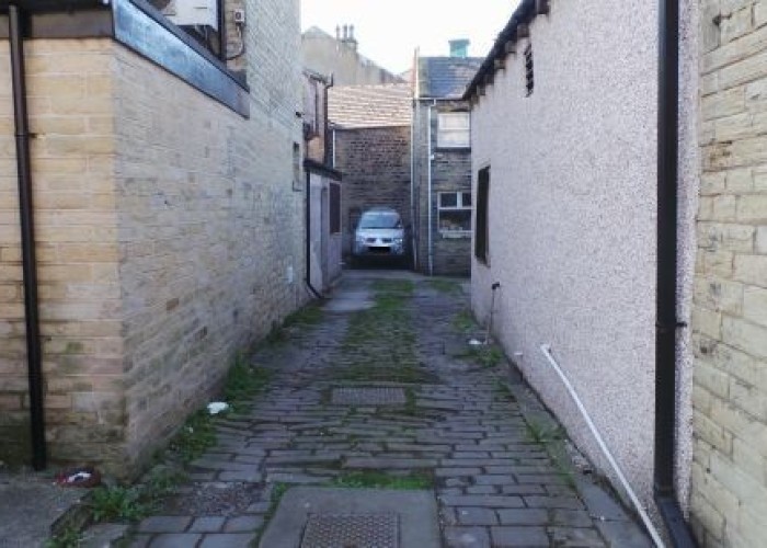 20. Alley
