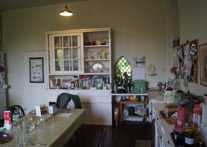 9. Kitchen With Table