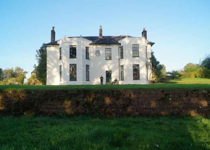 1. House / Cottage Exterior