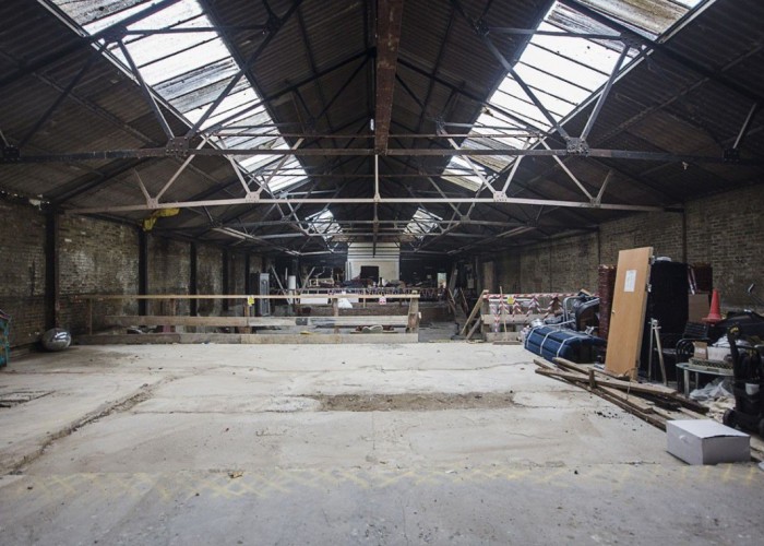 2. Warehouse (Light)