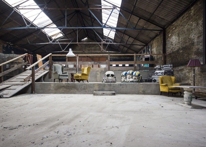 1. Warehouse (Scruffy)