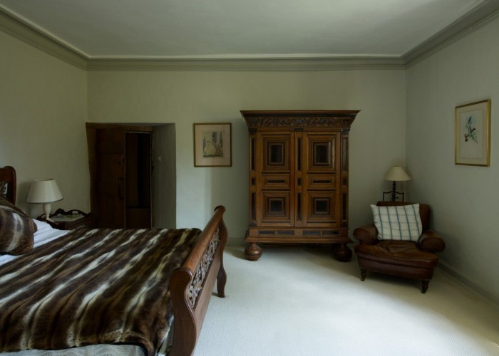 24. Bedroom (Double)