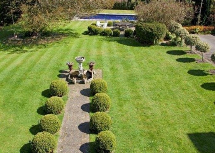 35. Gardens