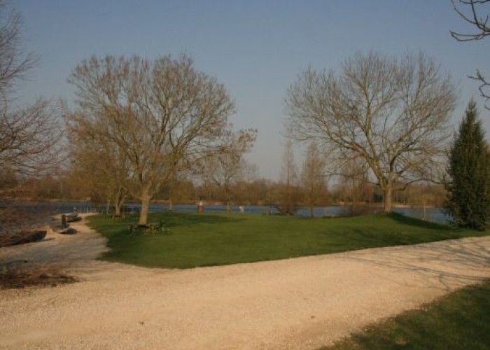7. Lake / Pond