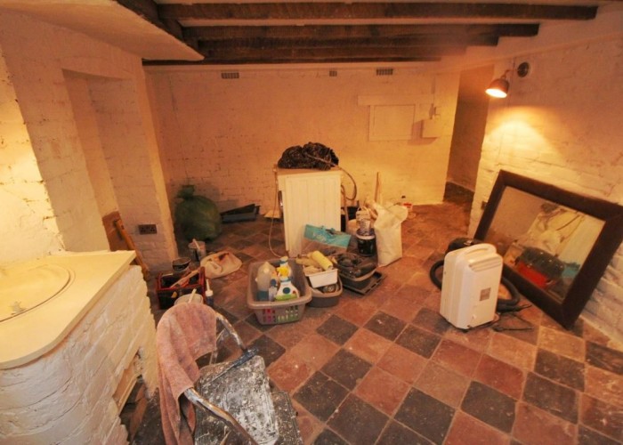 30. Cellar / Crypt / Basement