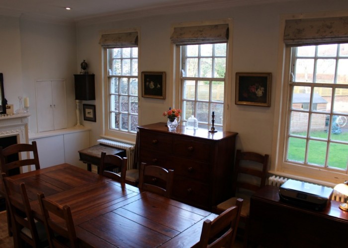 9. Diningroom