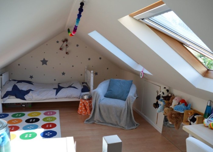 18. Bedroom (Childrens)