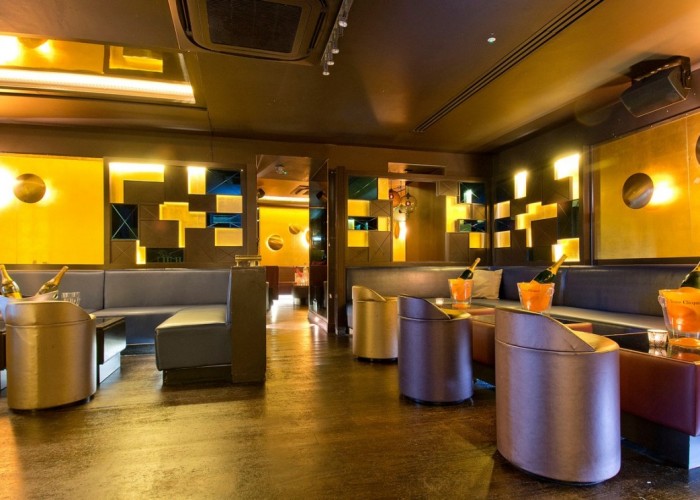 5. Pub / Bar / Club