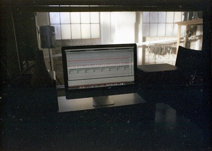 16. 