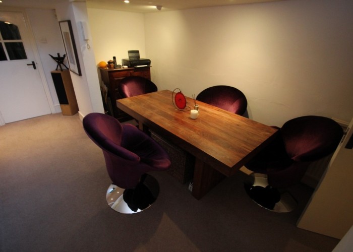 4. Diningroom