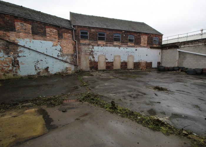 46. Courtyard