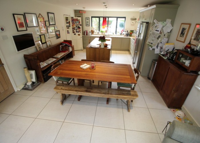 11. 
