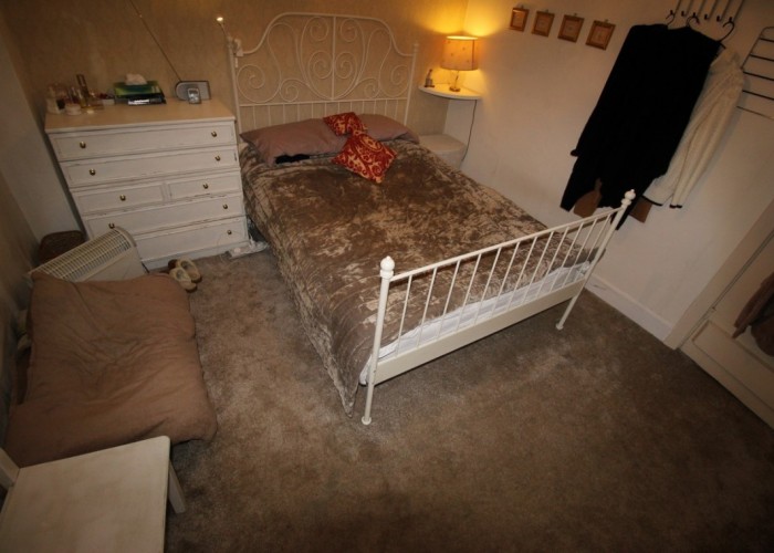 16. Bedroom (Double)