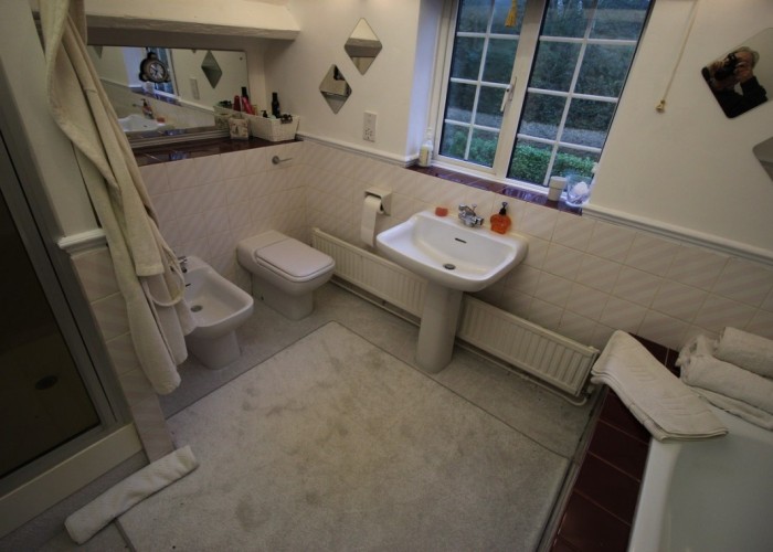 17. Bathroom