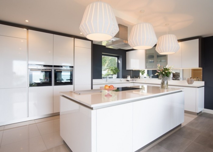2. Kitchen (Cream or White units)