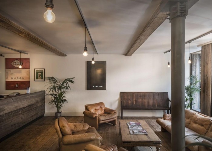 12. Livingroom