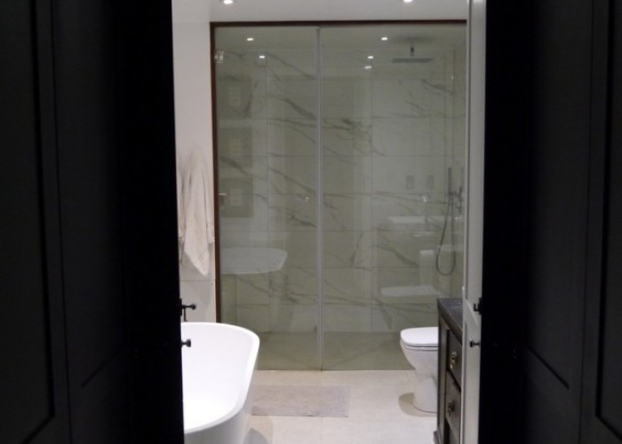 17. Bathroom