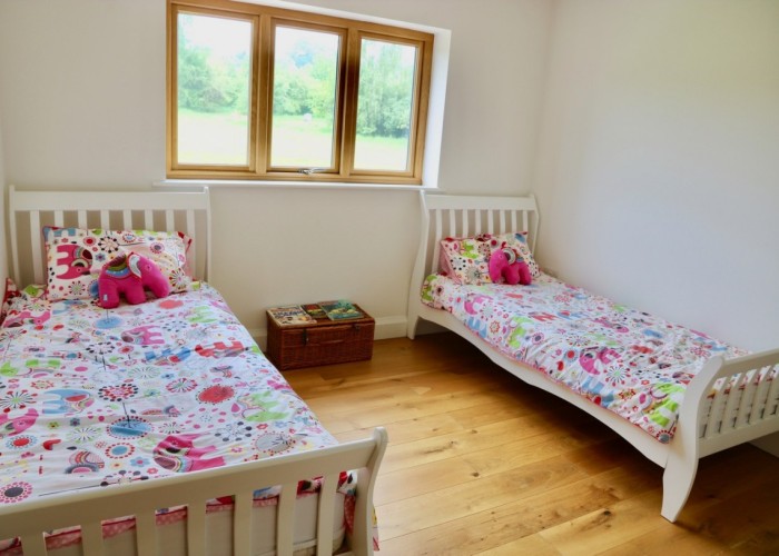18. Bedroom (Childrens)