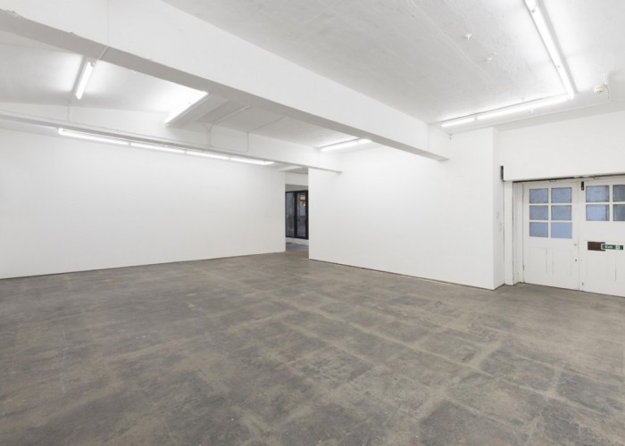 2. Warehouse (Medium)