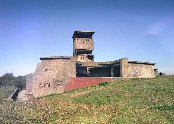 4. Warehouse (Large)