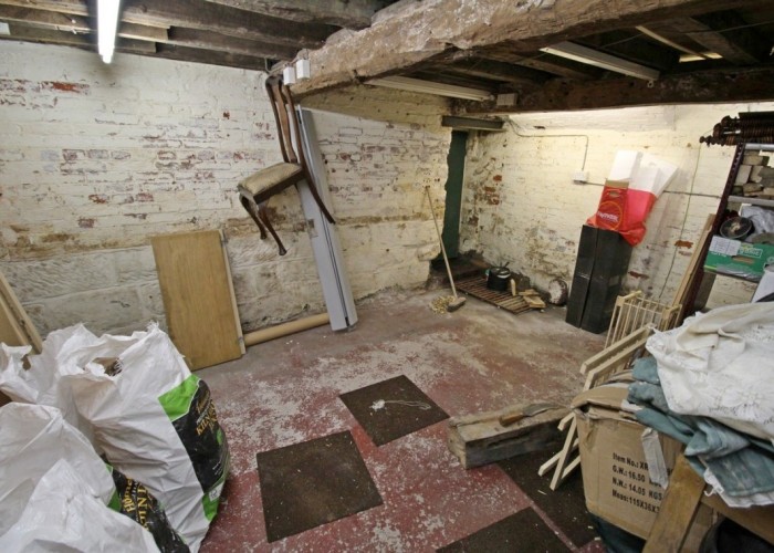 60. Cellar / Crypt / Basement
