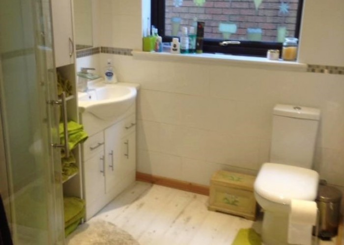 15. Shower Room