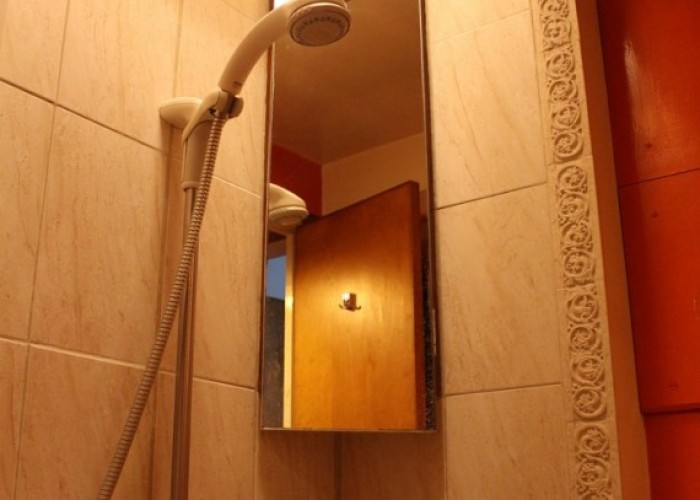 15. Shower Room