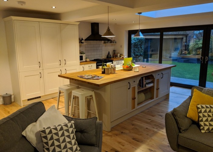 1. Kitchen (With Island)