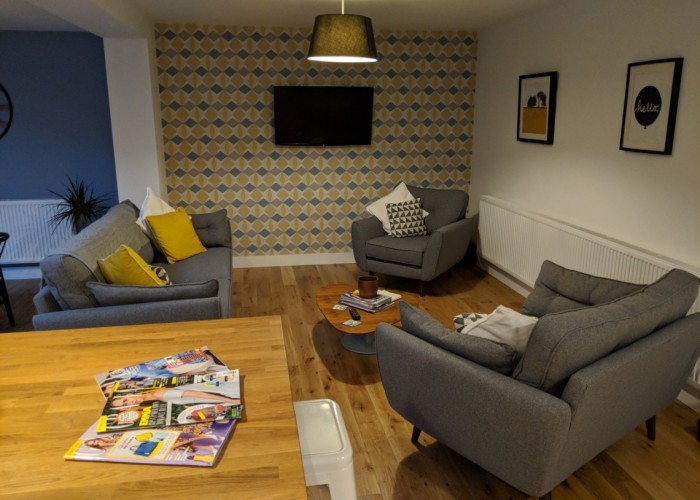 6. Livingroom