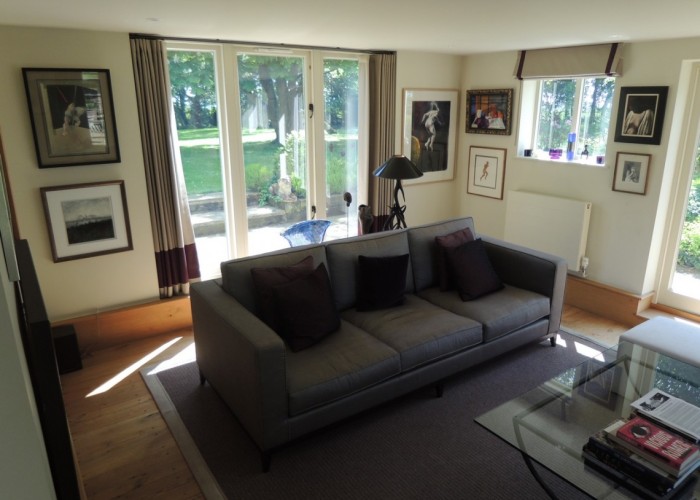 2. Livingroom