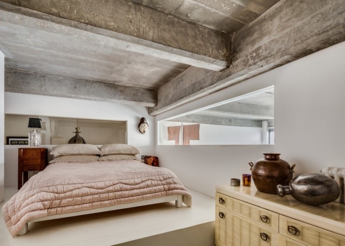 4. Bedroom (Master/En-Suite)