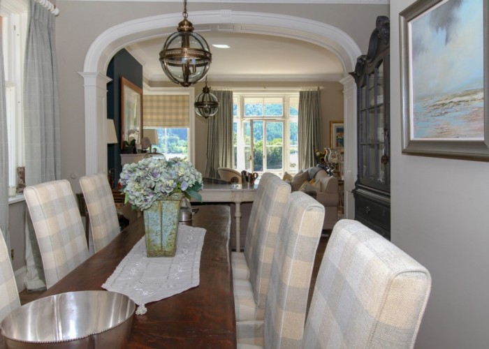 23. Diningroom