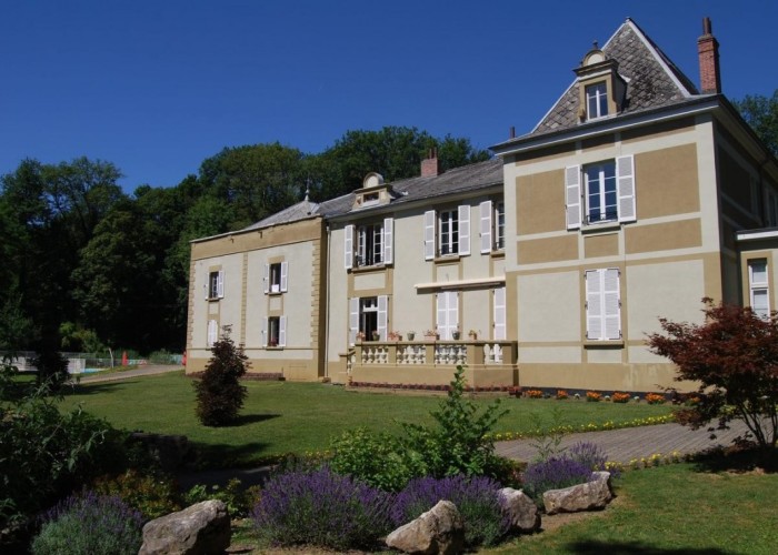 1. Stately Home/Manor