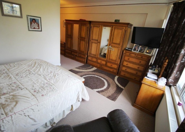 49. Bedroom (Double)