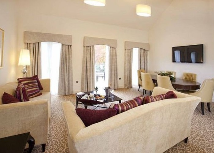 12. Livingroom