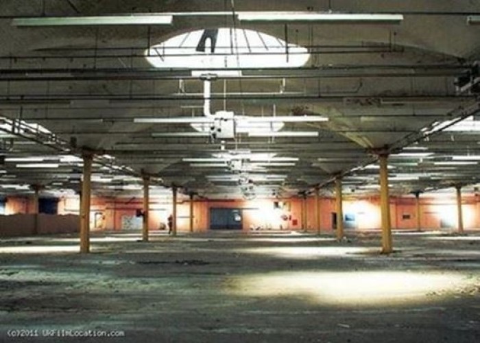 2. Warehouse (Pillared)