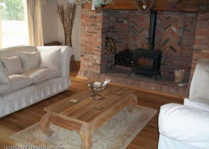 2. Livingroom