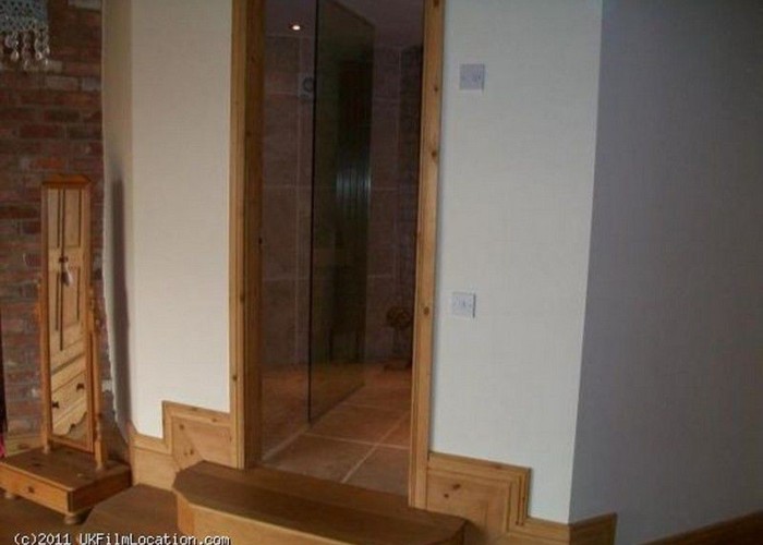 12. Shower Room