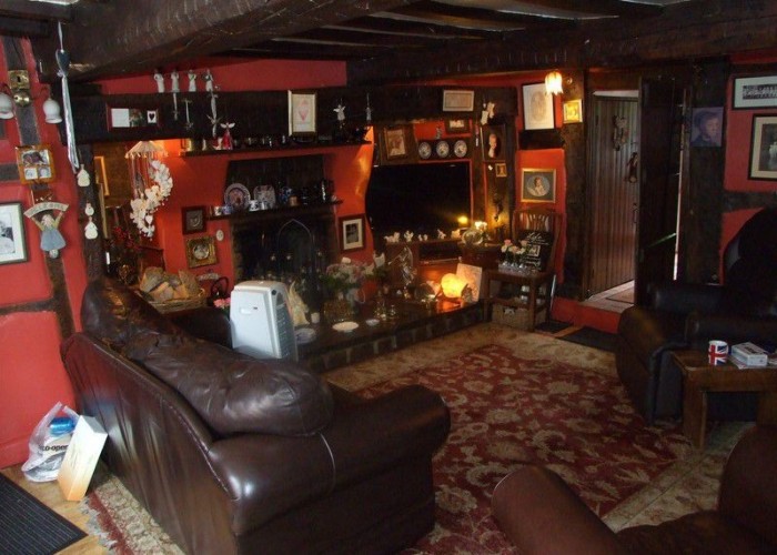 2. Livingroom