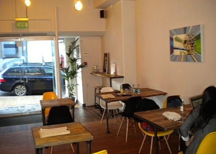 6. Cafe