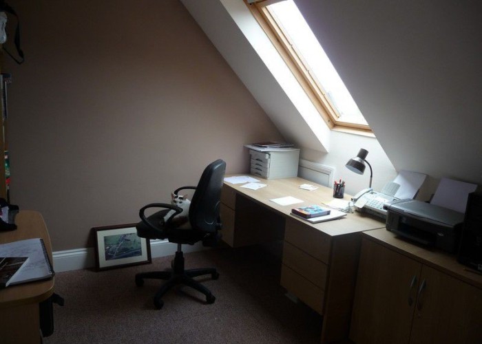 14. Home Office / Study