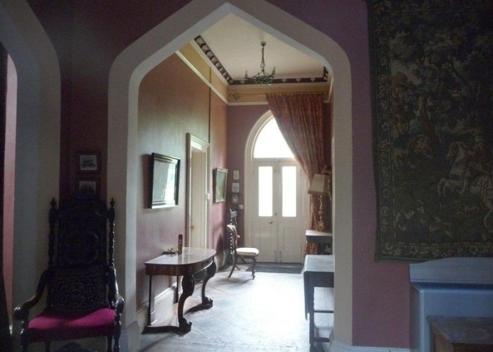8. Corridor